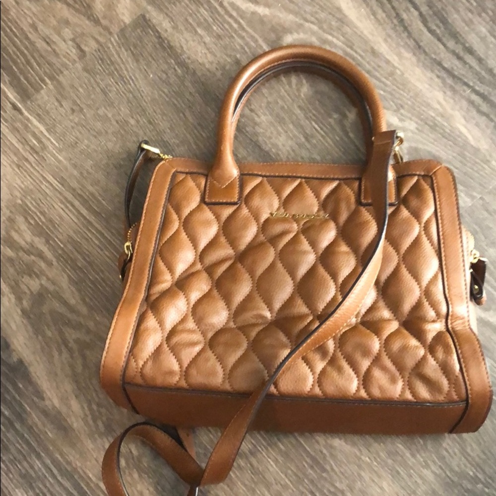 Vera Bradley crossbody purse